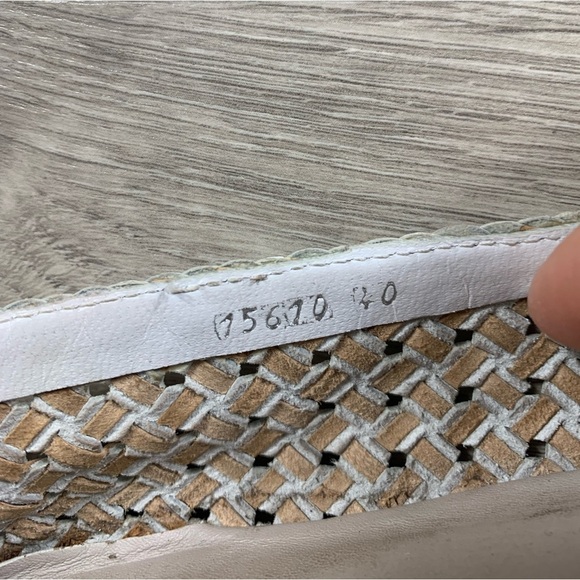 Pertini White Silver Leather Woven Loafer Flats - Picture 11 of 12